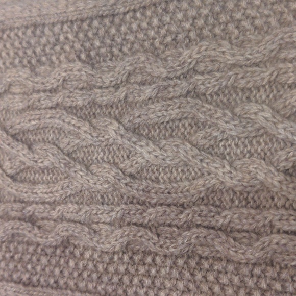 AVOCA wool hat,scarf and arm warmer bundle - Picture 10 of 11